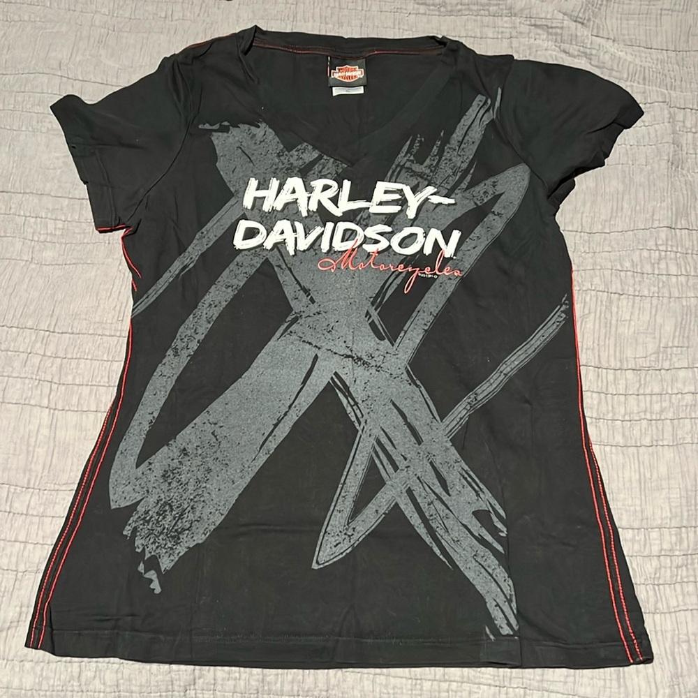 Women’s black with red stitching Harley Davidson shirt